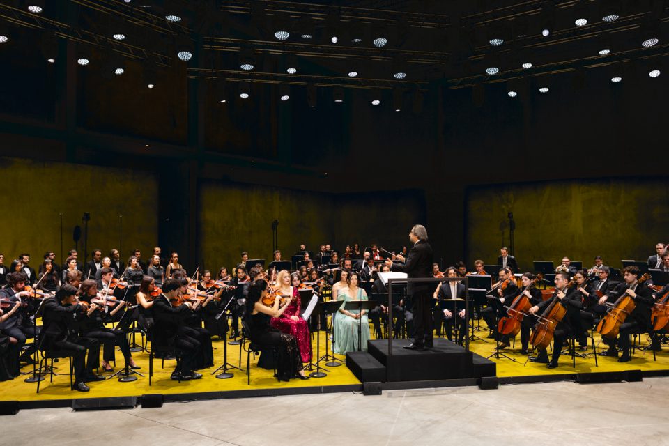 Riccardo Muti dirige “Don Giovanni”, 30.11.2025. Fondazione Prada, Milano. Foto Patrick Toomey Neri. Courtesy Fondazione Prada / riccardomutimusic.com