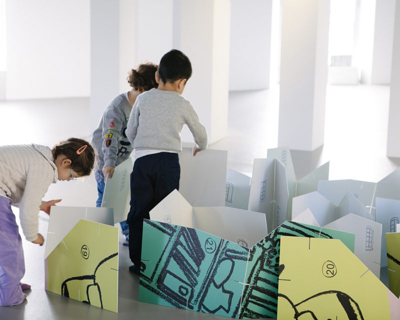 Ridisegnare la città, laboratorio a cura di Edoardo Sanchi e Chiara Taiocchi, ph. Claudia Ferri
